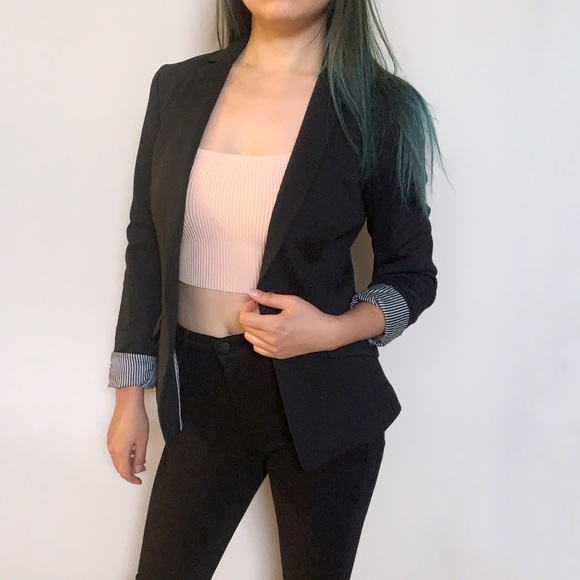 H&M Black Blazer - Picture 4 of 4
